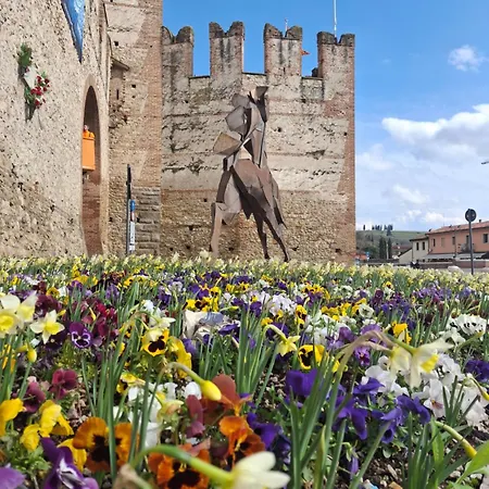 Borgoantico بيت ضيافة
