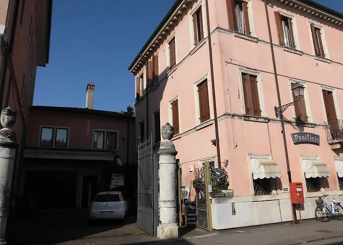 Borgoantico Soave (Verona)