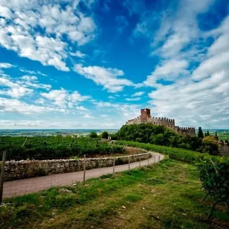 Borgoantico בית הארחה 3*